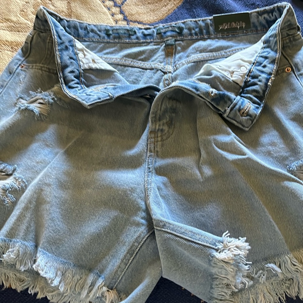 Distressed denim shorts NWT
